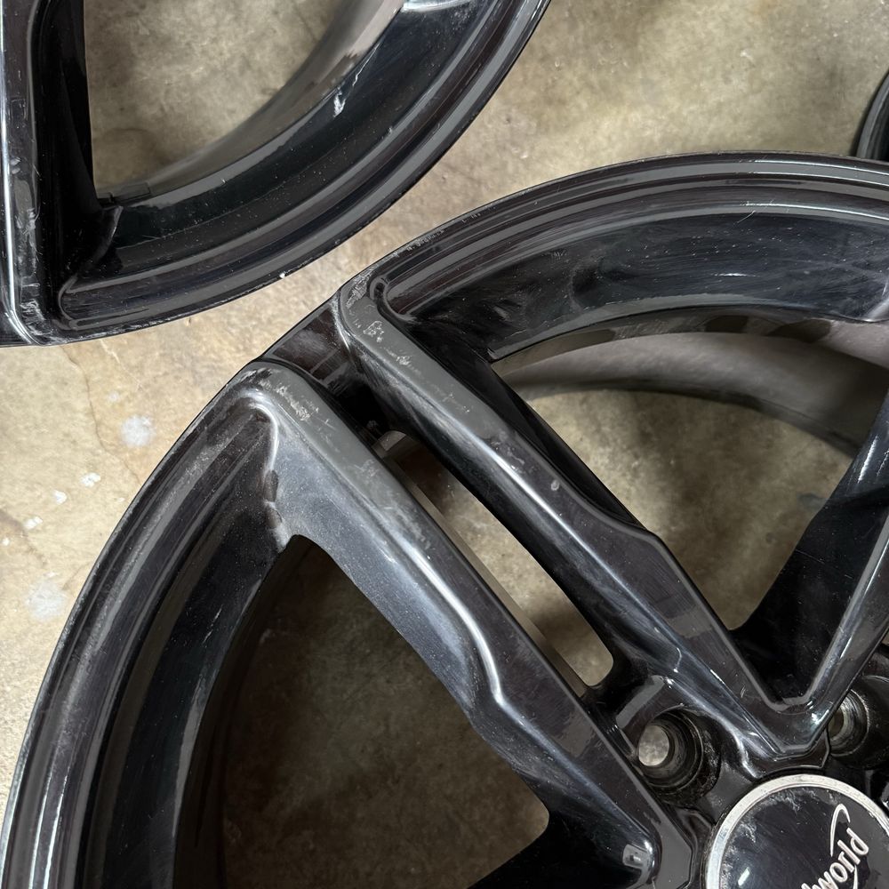 Felgi 18" 5x112 Volkswagen Golf Tiguan Passat Audi A4 b7 b8