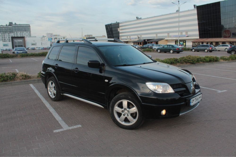 Продам Mitsubishi Outlander Sport