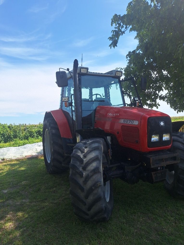 Massey Ferguson 6270 nie John Deere, Case,