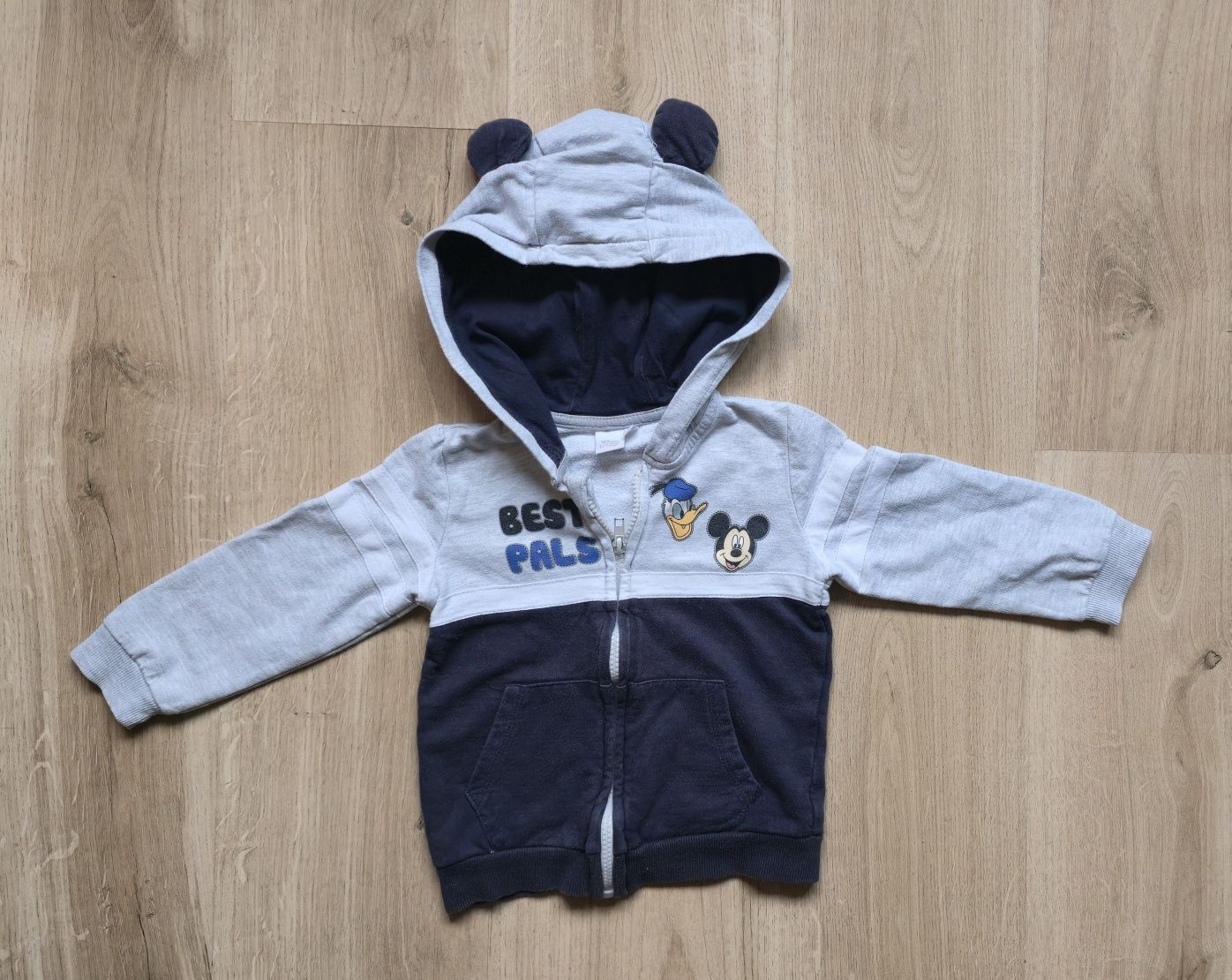 Bluza z kapturem dla chłopca, rozmiar 86,