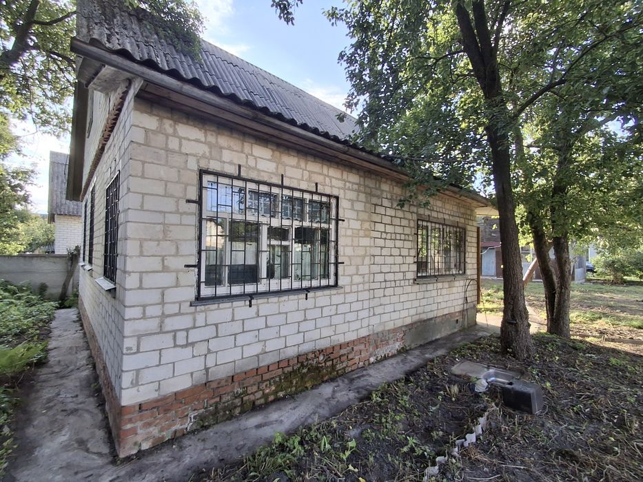 Продаж великої дачі з опаленням. Жавинка