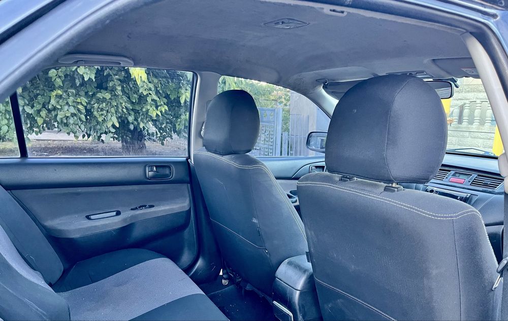 Продам Mitsubishi Lancer 1.6