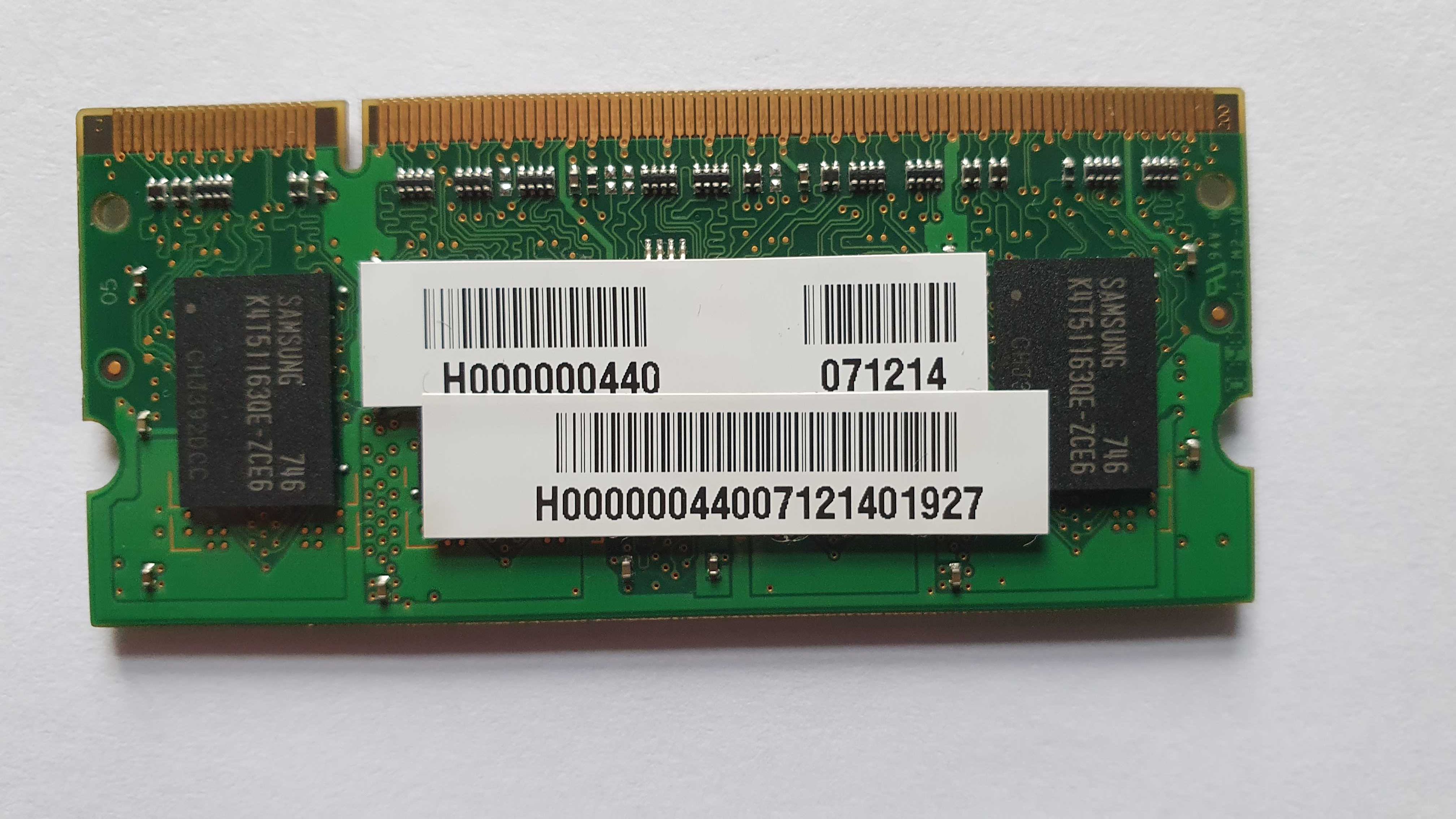 Pamięć RAM Samsung 512Mb 2Rx16 PC2-5300S-555-12-A3