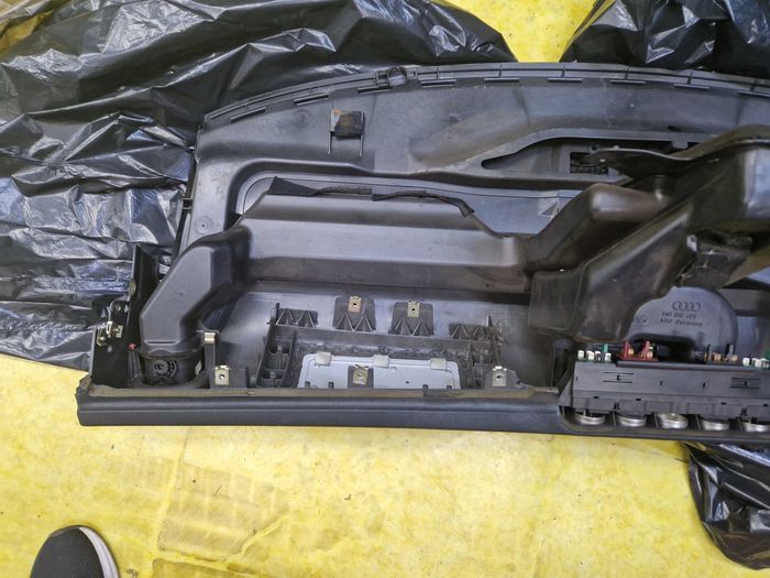 Deska Kokpit Audi TT 8N Real Foto