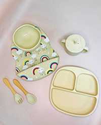 Дитячий набір посуду+подарунок миска тарілка прибори поїлка нагрудник