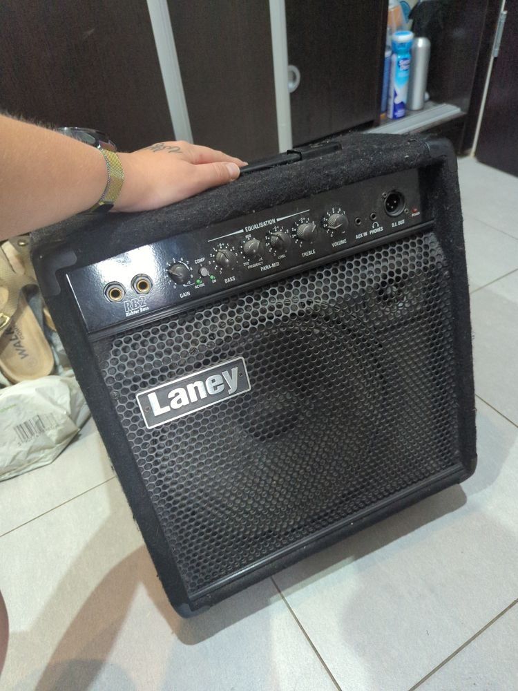 Wzmacniacz basowy Laney RB2