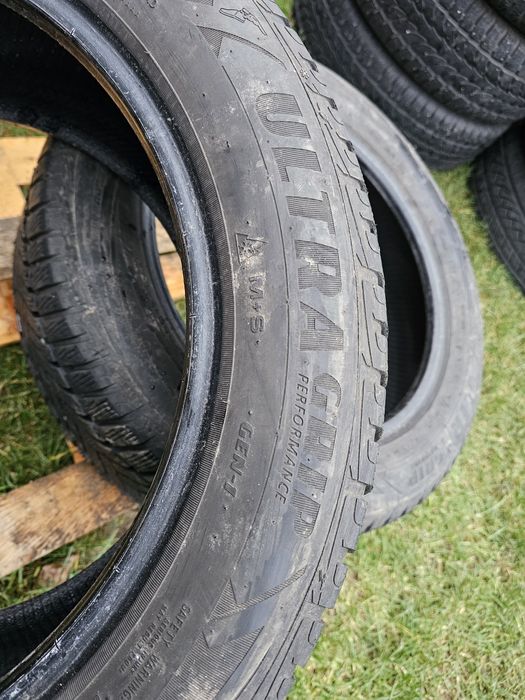 Opony zimowe Goodyear 225/55R17