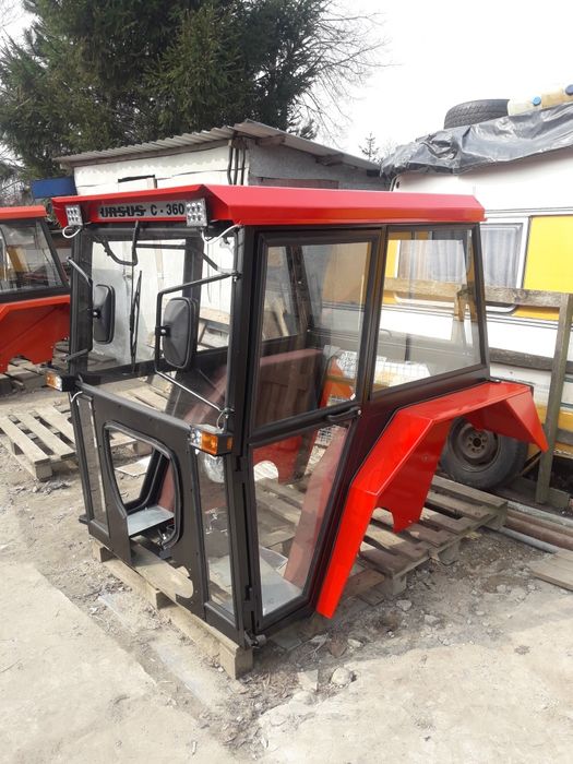 Ursus traktor ciągnik C-4011(40-stka) błotniki maska