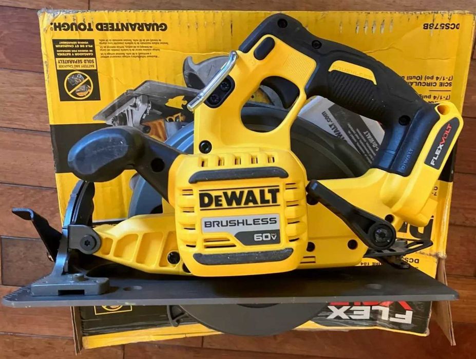 Пила безщіткова акумуляторна DEWALT DCS577 та 578 паркетка N B X1  X2