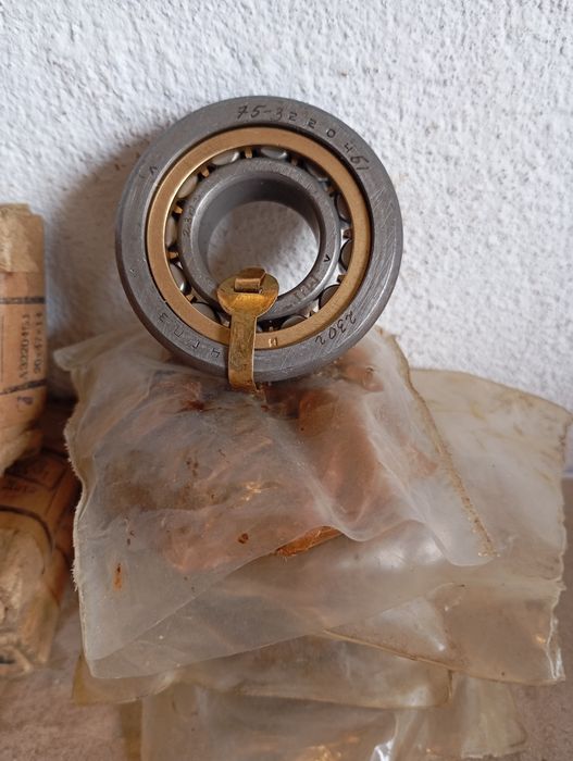 Подшипник підшипники  ГПЗ СССР  станочные шпиндельные ету 100/3