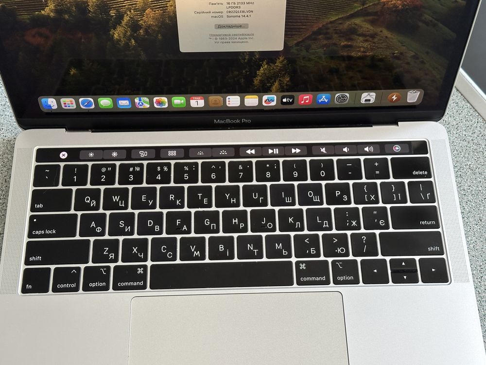 MacBook Pro 13 2019 16/256Gb i5