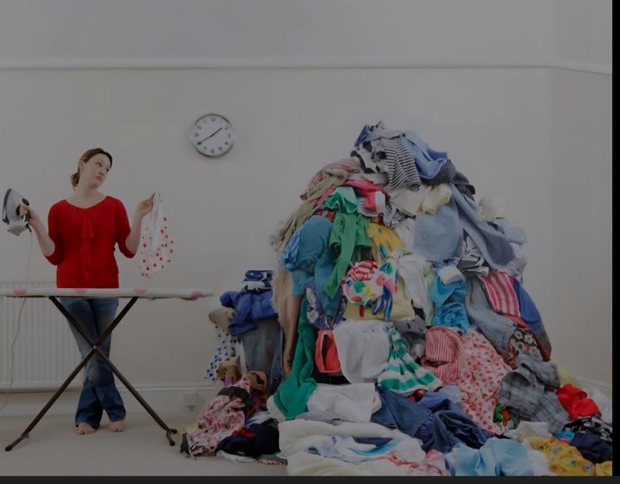 Passar a ferro e limpezas domésticas