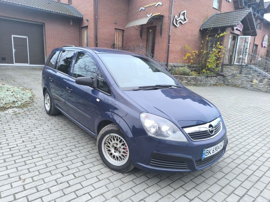 Продам.Обмін. Опель зофіра