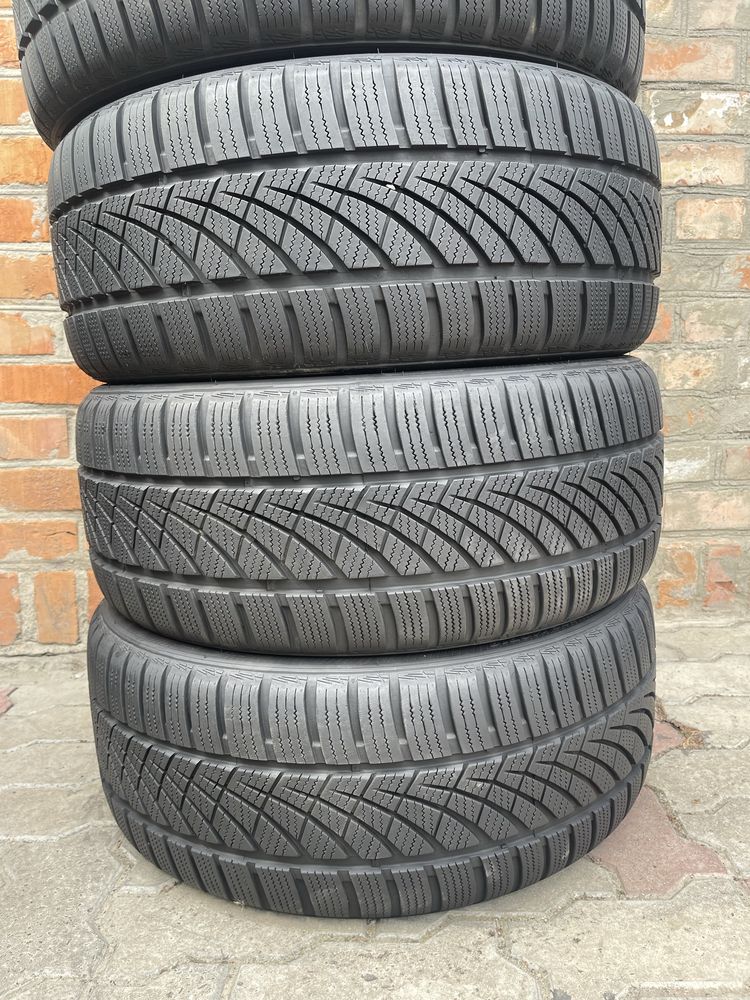 Резина Літо б/у 225/40R18