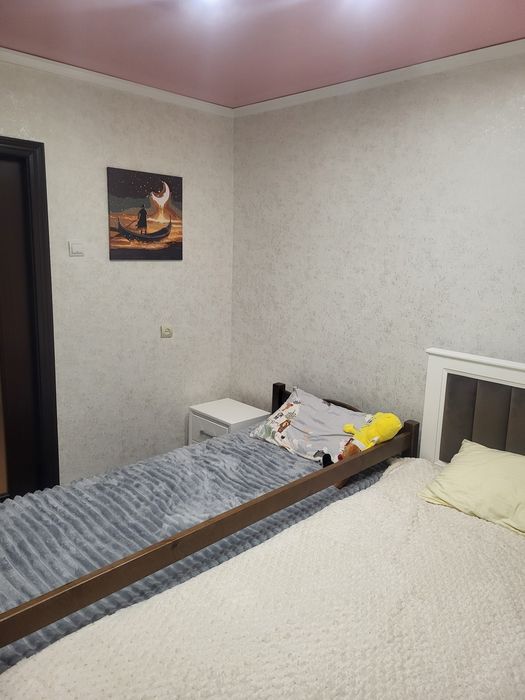 Продам 2-х кімнатну квартиру