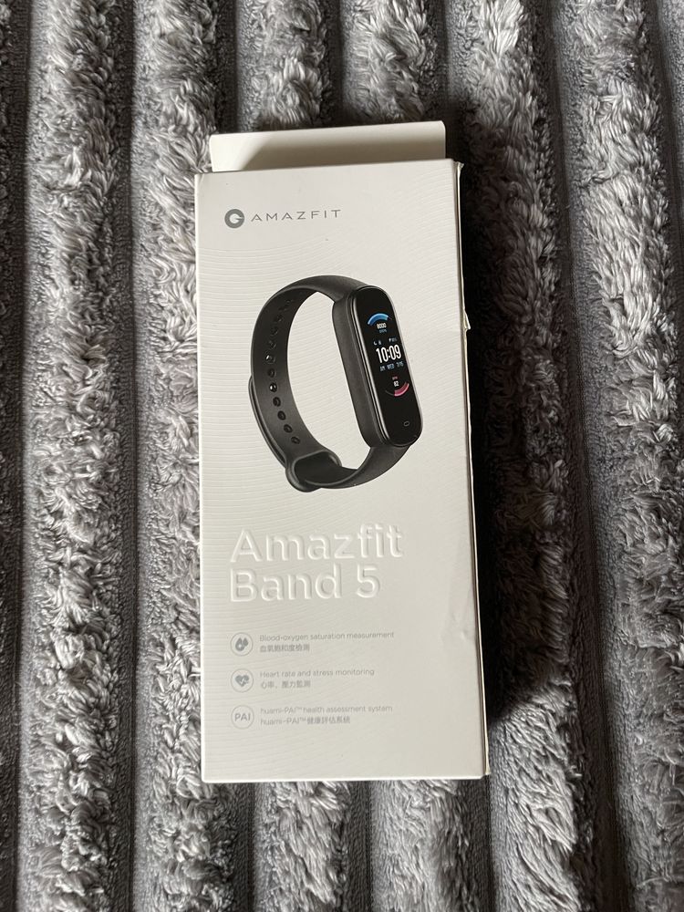 Фітнес-браслет Amazfit Band 5 Black