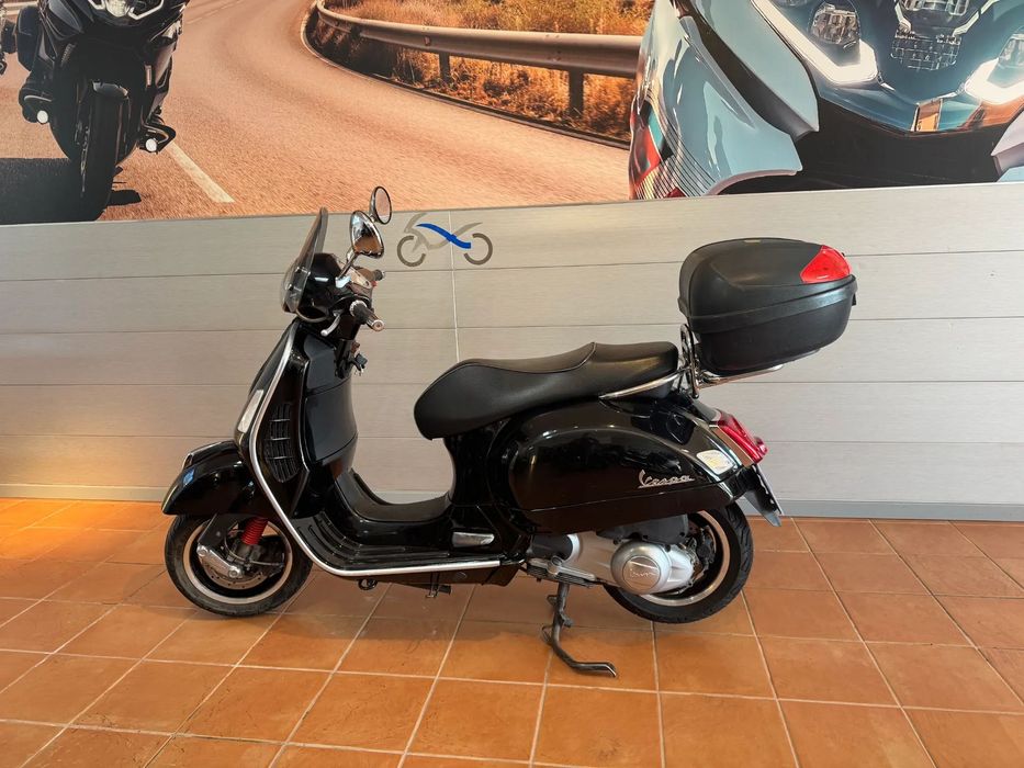 Piaggio Vespa