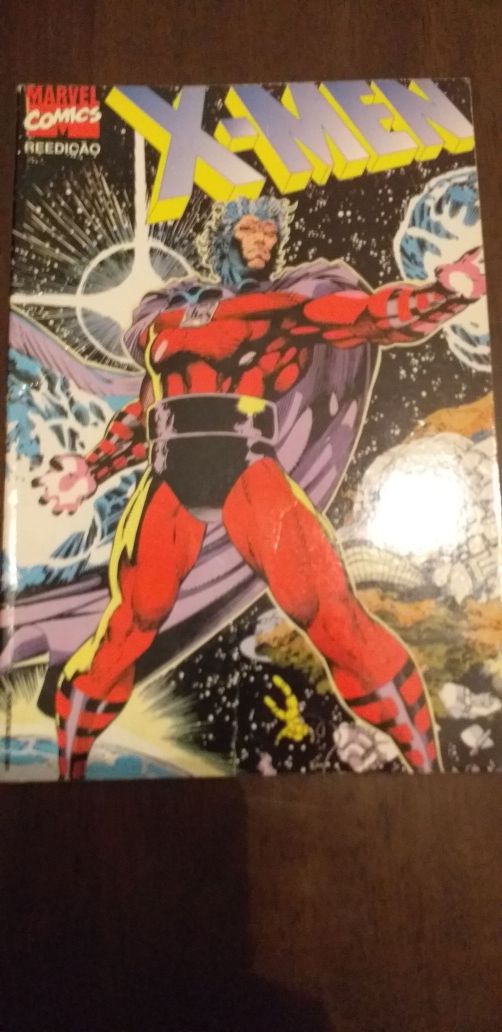 Edições especiais Marvel DC Comics decada 80 e 90