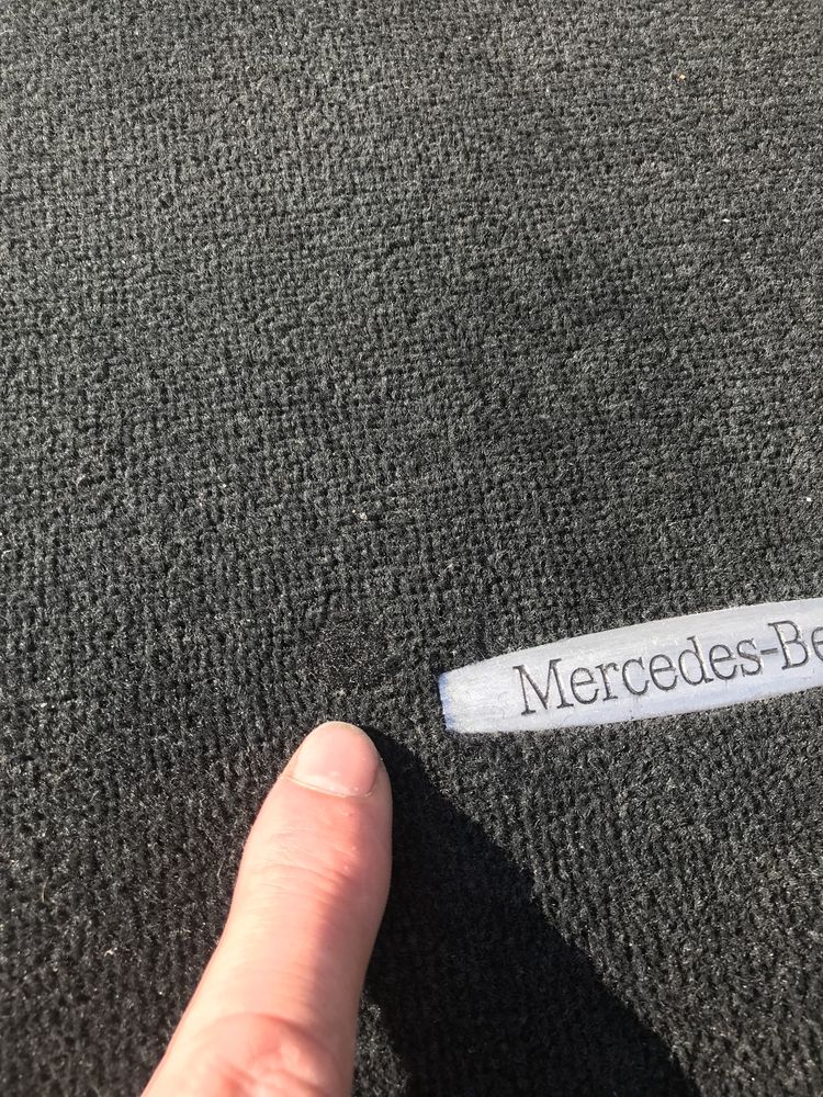 Автомобильный коврик Mercedes B class