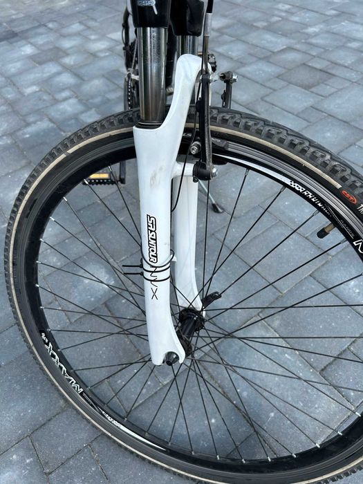 SPARTACUS CROSS 4.0 Shimano Alivio 9s rama 17" koła 28"