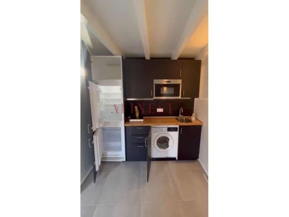 Estúdio T0 Com Mezzanine Para Arrendar Em Alcântara