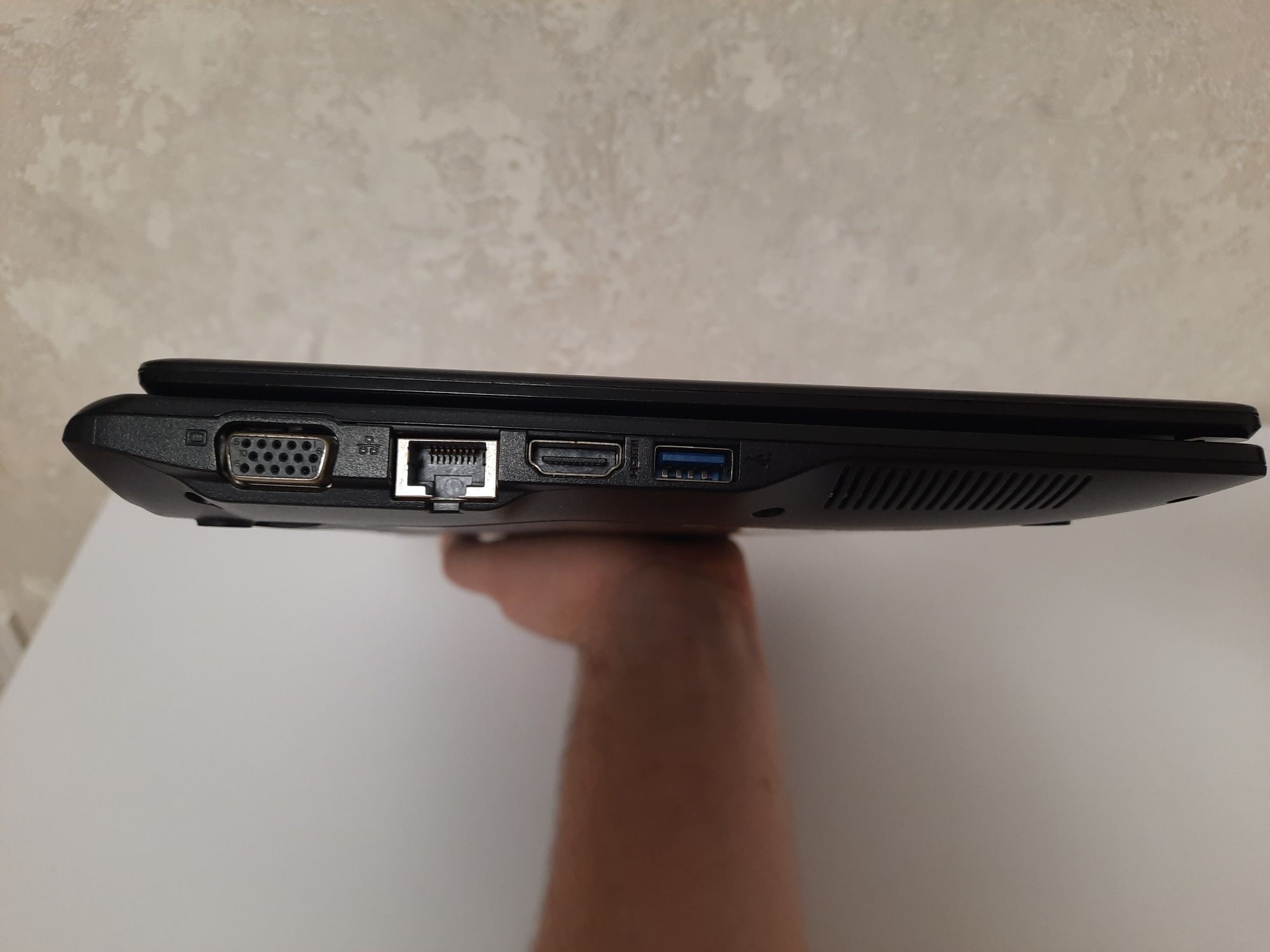 Нетбук Ноутбук Acer Aspire V5 121 series + додатково сумка ,в чудовому