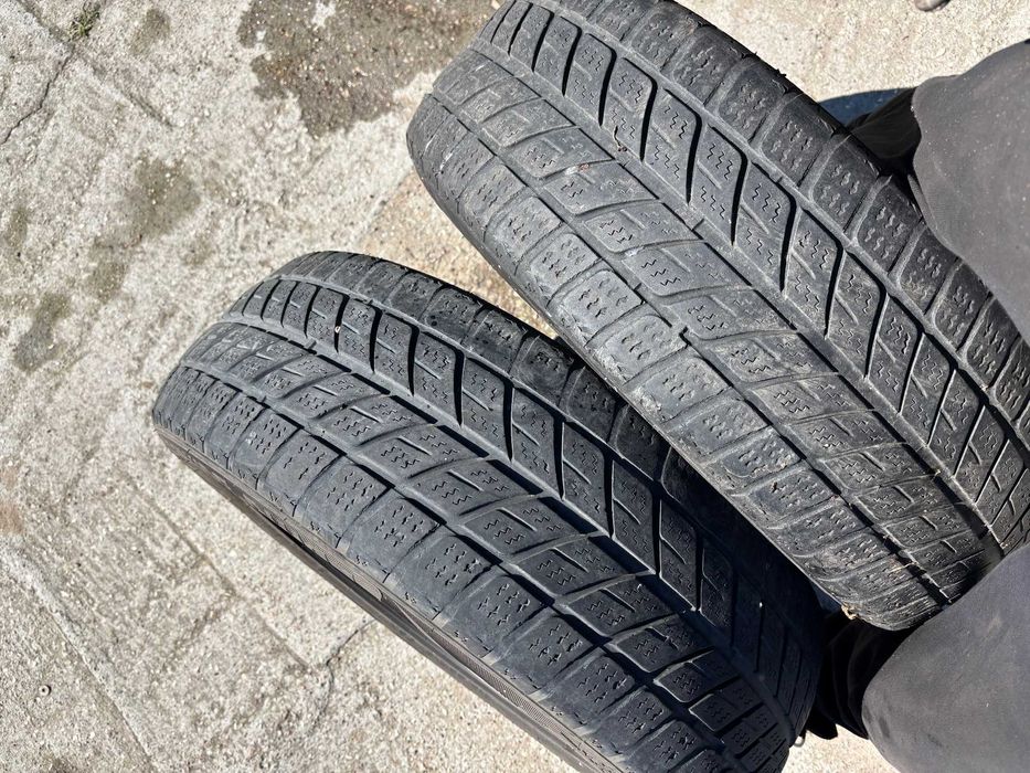 Opony Zimowe 4 szt 2019r 215/55/18