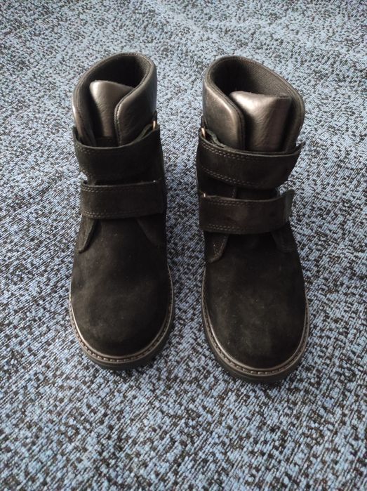 Ботинки зимние 37 р (девочка)