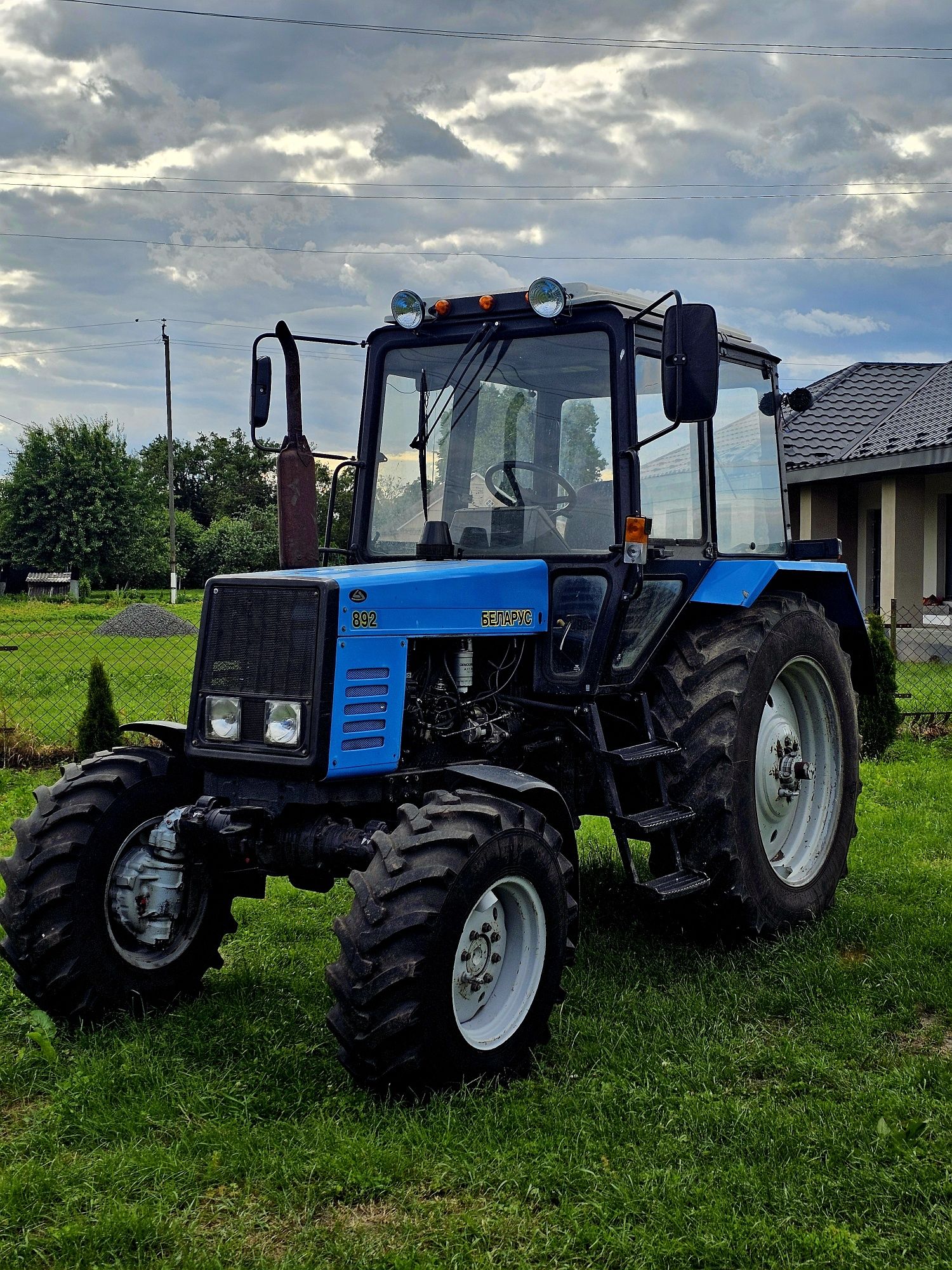 Продам хороший мтз 892 2014р