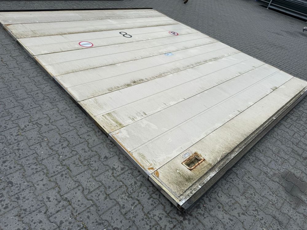 Brama 4.06x4.55 segmentowa elektryczna 2 sztuki
