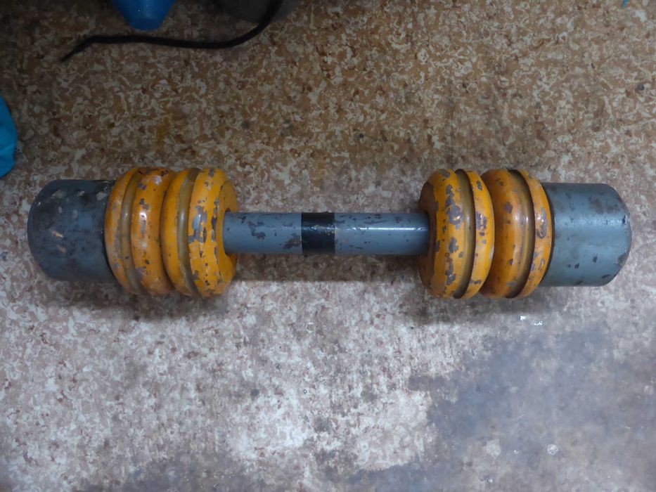 Гантели разные литые, разборные 1, 2, 3 ,4, 5, 6, 8, 10, 13 кг