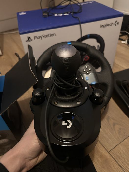 Logitech G29 konsola