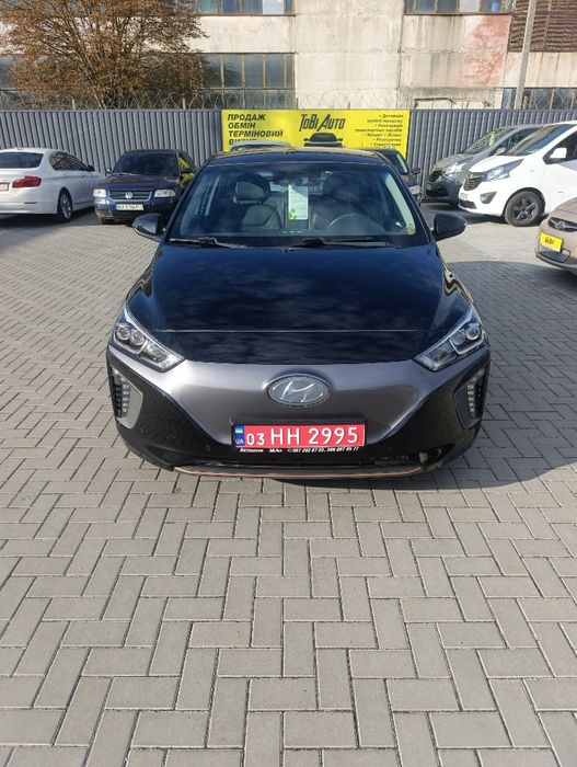 Продам Хюндай Іоник 2017