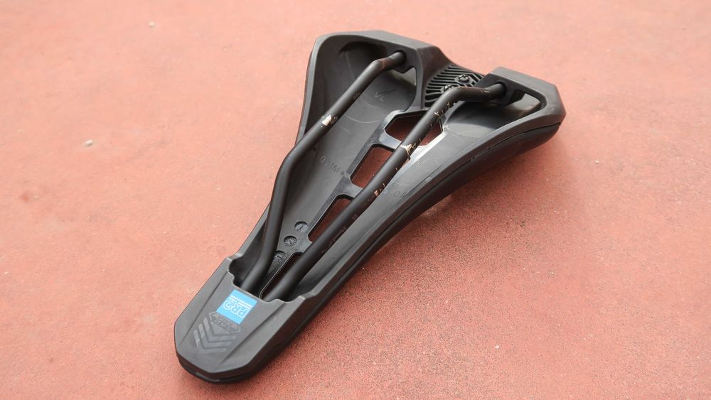 Selim PRO Stealth Curved Performance
