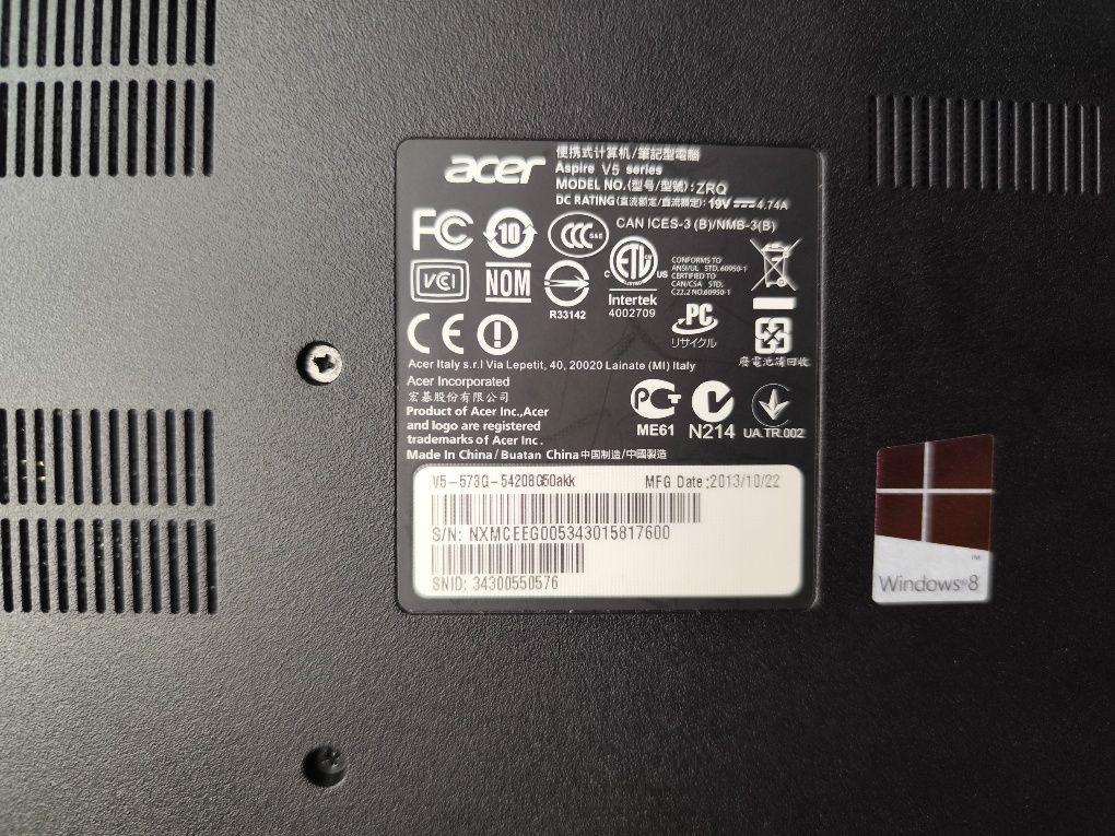 Ігровий ноутбук Acer Aspire 5 V5-573G 15.6\i5\(2.4)\12 Озу\GF750M (4GB