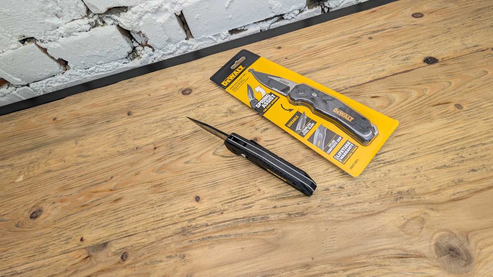 Ніж складний DeWalt DWHT10911 з США Оригінал