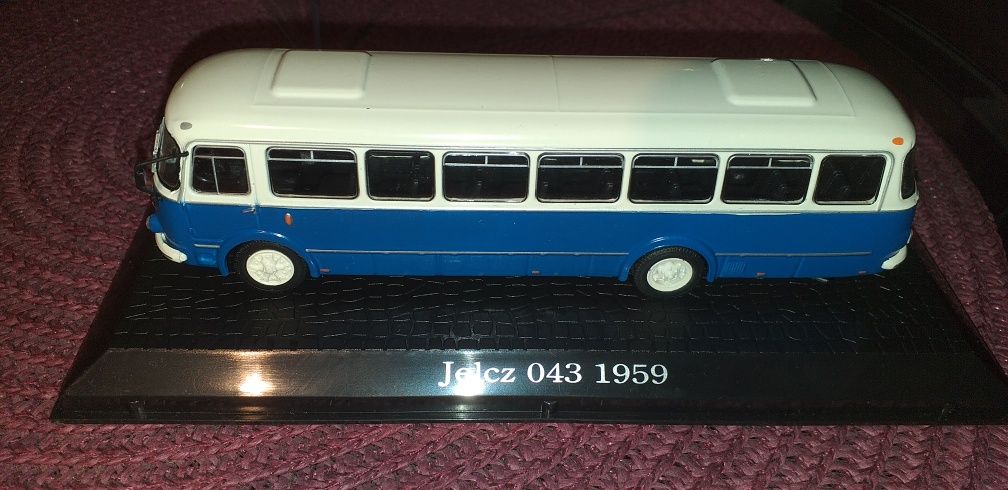Model Jelcz 043 skala 1/72 .bus collection