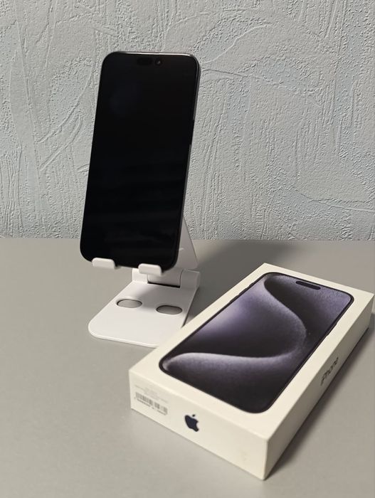 Продам IPhone 15 pro max 256 gb