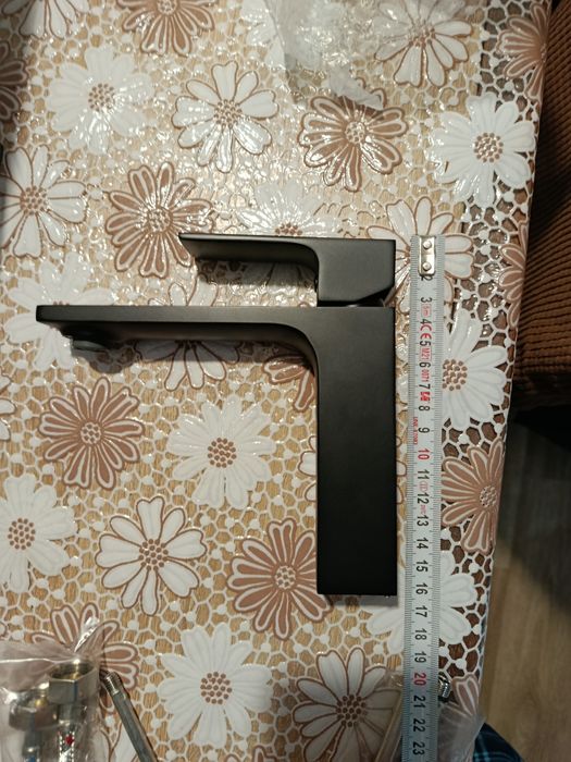 Змішувач для раковины Volle, модель De la Noche 10-40-1100-black