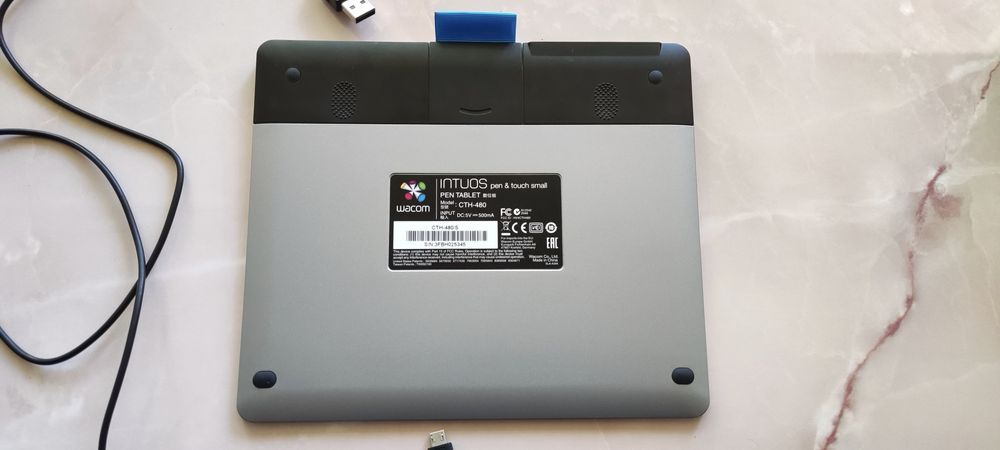 Графічний планшет Wacom CTH-480