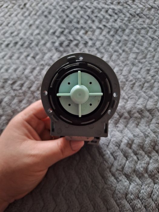 Насос (помпа) пральної машини Samsung DC31-00181A