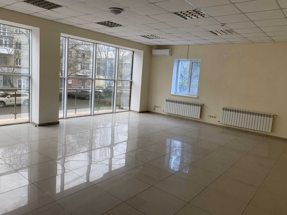 Центр вул.Маріупольська новобудова 412 кв.м. ремонт ціна 450 тис.у.о.