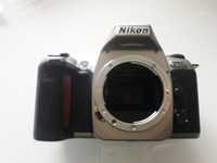 Máquina fotos analógica Nikon F65
