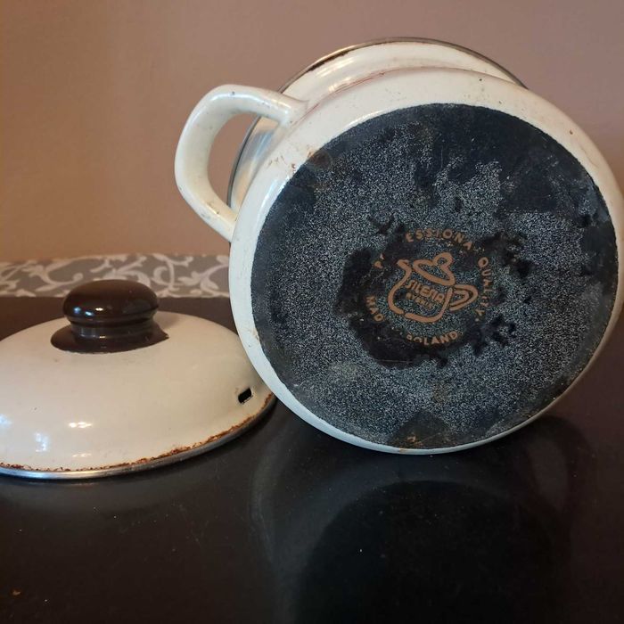 Garnek vintage Silesia Rybnik 18 cm – emaliowany, kłosy i kwiaty