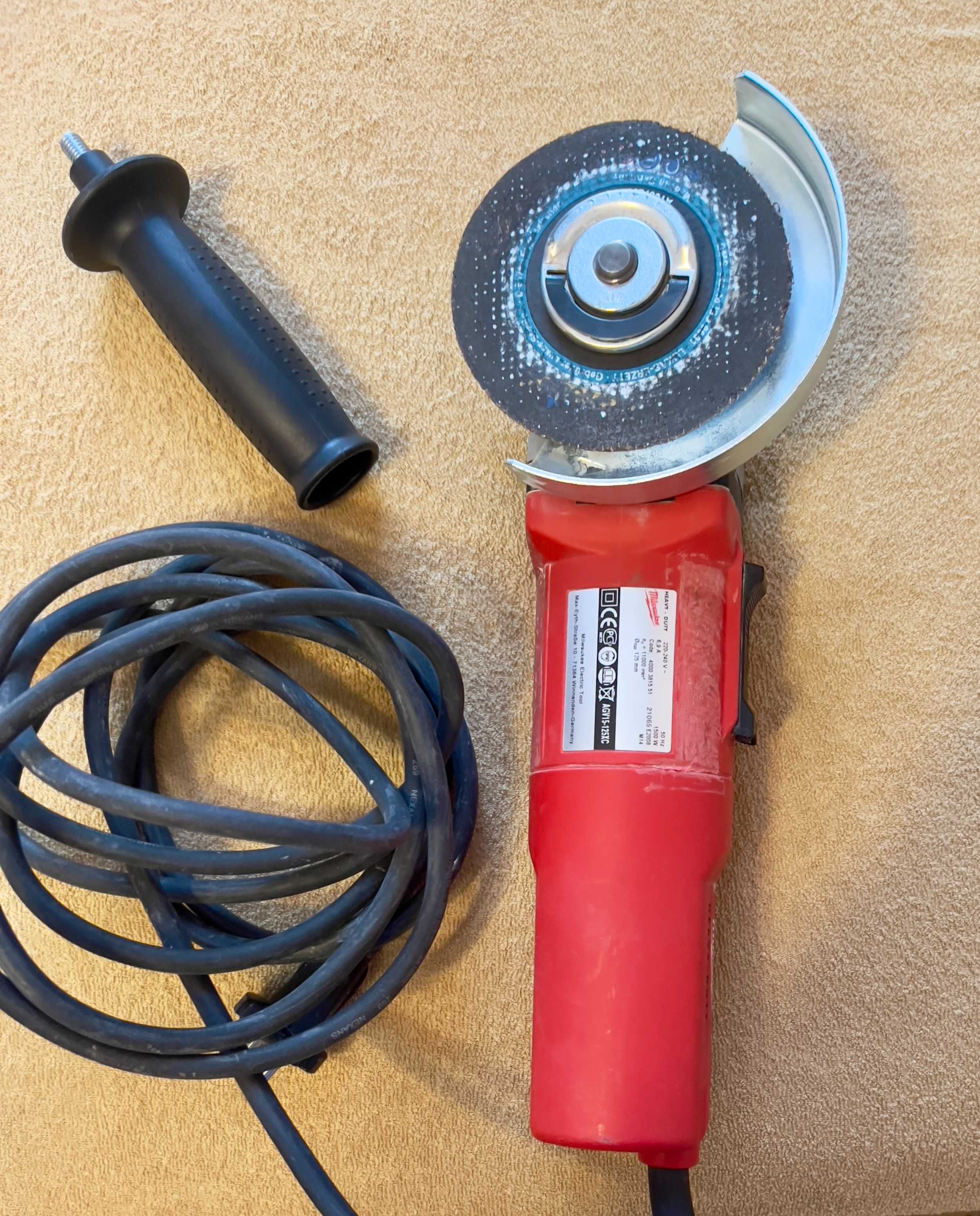 Szlifierka kątowa śr. 125 mm, 1550 W AGV 15-125 XC Milwaukee