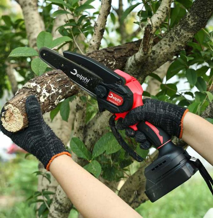 Piła Łańcuchowa Pilarka Bezszczotkowa Akumulatorowa 6” 2xAk Gałęziówka