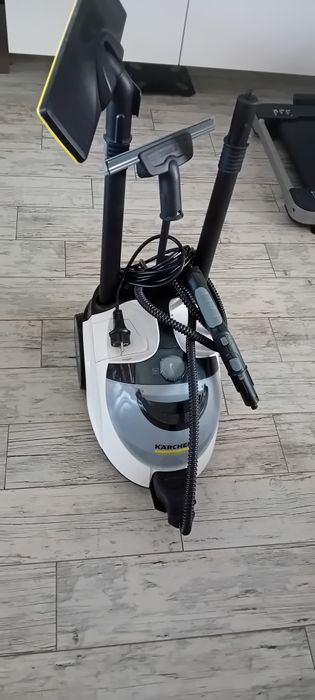 Karcher SC5 EasyFix z dyszami do ubrań okien szyb
