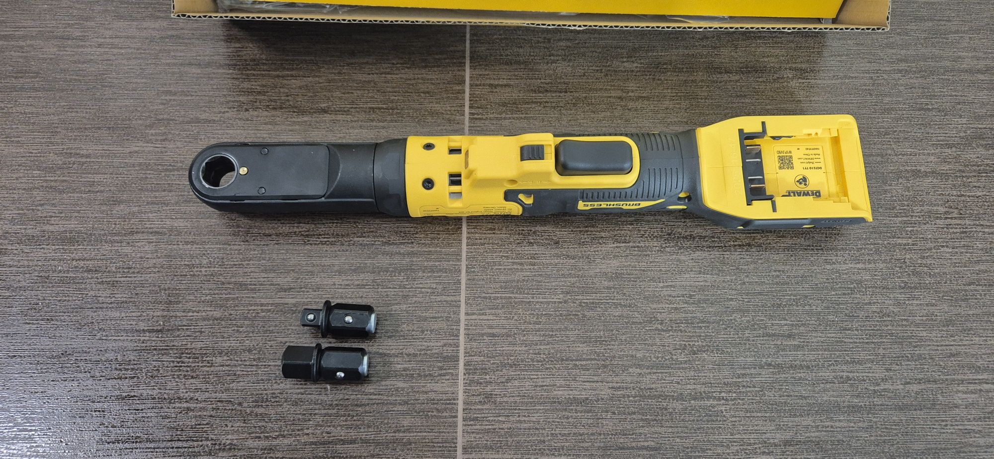 DeWALT DCF510 akumulatorowa grzechotka przelotowa