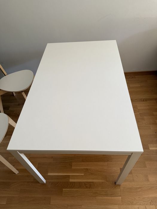 Biały Stół z Ikea Vihals