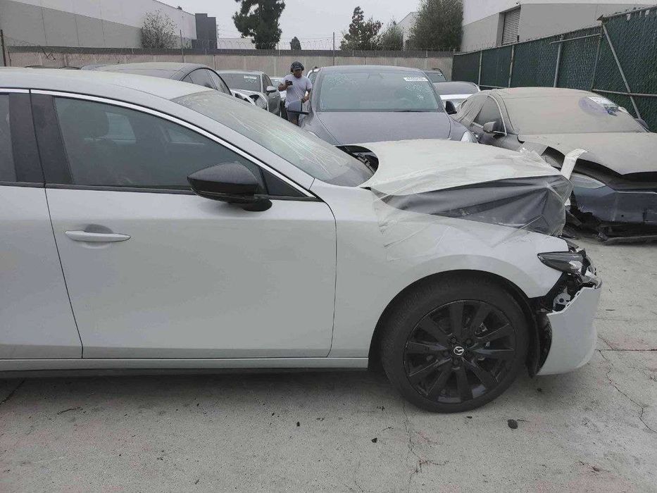 Продам Mazda 3 bp 2024рік